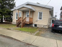 40 Rue Monseigneur-Latulipe O.  Rouyn-Noranda, QC J9X 2W9