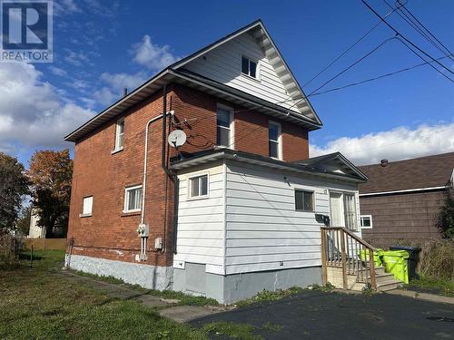 17 Abbott St, Sault Ste. Marie, ON - Outdoor With Exterior