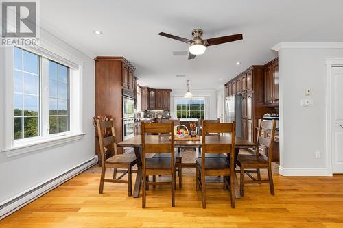 91 Greeleytown Road, Conception Bay South, NL - Indoor Photo Showing Dining Room