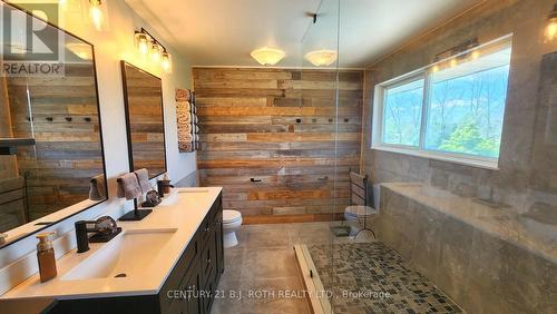 1252 Shore Acres Drive, Innisfil, ON - Indoor