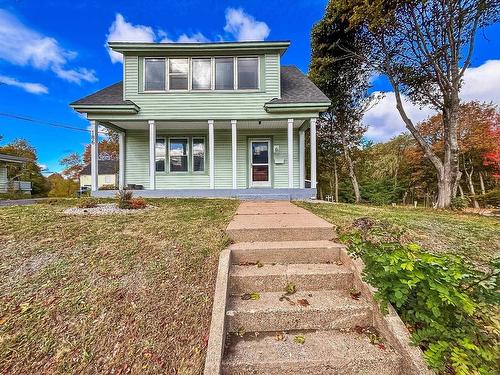 186 Dufferin Street  Bridgewater, NS B4V 2G7