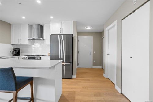 202-3529 Dolphin Dr, Nanoose Bay, BC - Indoor Photo Showing Kitchen With Upgraded Kitchen