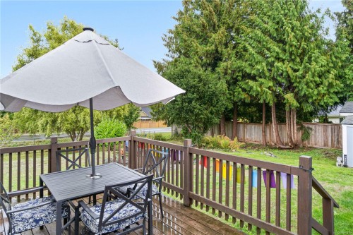 450 Aurora St, Parksville, BC 