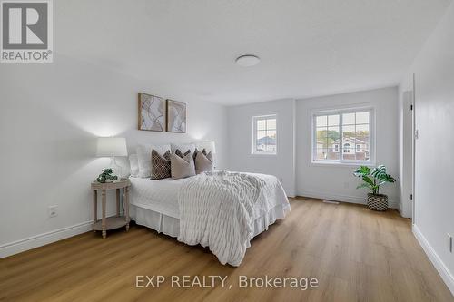 96 Marl Meadow Drive, Kitchener, ON - Indoor Photo Showing Bedroom