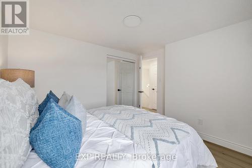 96 Marl Meadow Drive, Kitchener, ON - Indoor Photo Showing Bedroom