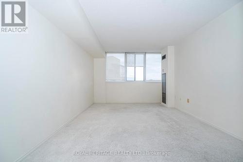 Primary - 809 - 270 Davis Drive, Newmarket, ON - Indoor Photo Showing Other Room