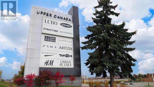 809 - 270 Davis Drive, Newmarket, ON - Outdoor With View