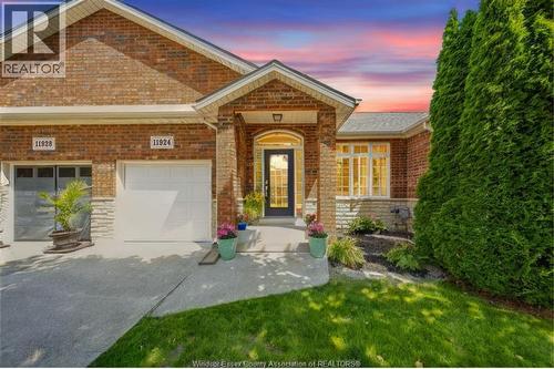 11924 COBBLESTONE CRESCENT  Windsor, ON N8P 1T7