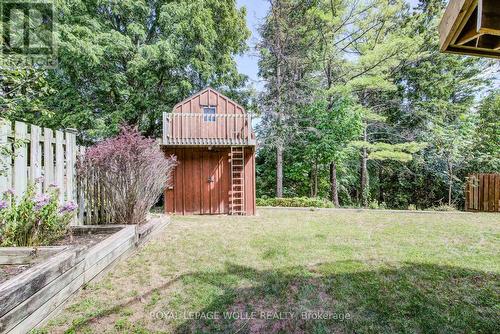 33 Tinatawa Court, Kitchener, ON - Outdoor With Deck Patio Veranda