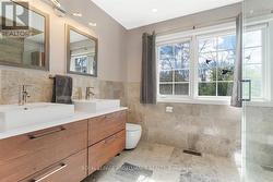 Spa-like ensuite - 