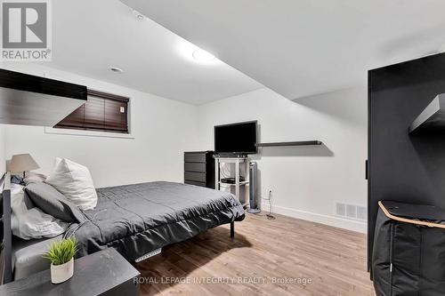2198 Maple Forest Drive, Ottawa, ON - Indoor Photo Showing Bedroom