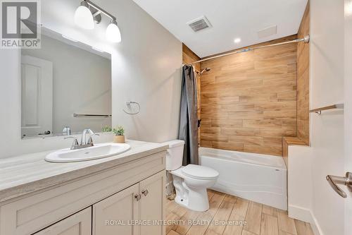 2198 Maple Forest Drive, Ottawa, ON - Indoor Photo Showing Bathroom
