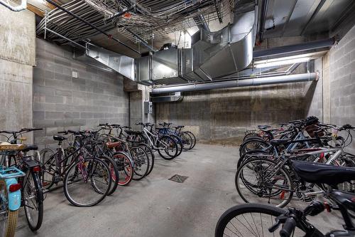Other - 910-705 Rue William, Montréal (Ville-Marie), QC - Indoor Photo Showing Garage