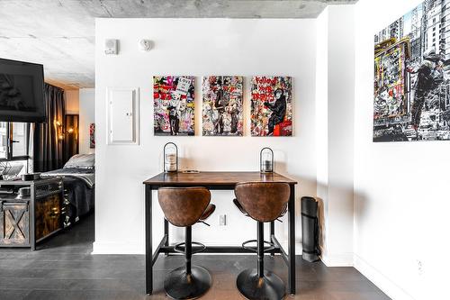 Living room - 910-705 Rue William, Montréal (Ville-Marie), QC - Indoor