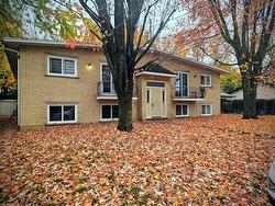 19 Rue St-Patrice  Saint-Jean-Sur-Richelieu, QC J2X 4M4