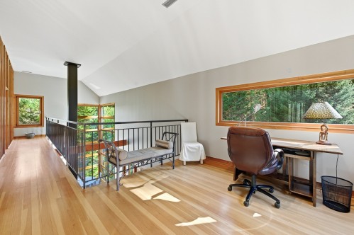 Office - 967 Côte St-Gabriel O., Saint-Sauveur, QC - Indoor