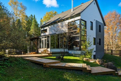 Back of Structure - 967 Côte St-Gabriel O., Saint-Sauveur, QC - Outdoor