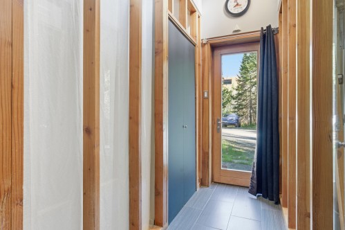 Mud Room - 967 Côte St-Gabriel O., Saint-Sauveur, QC - Indoor Photo Showing Other Room