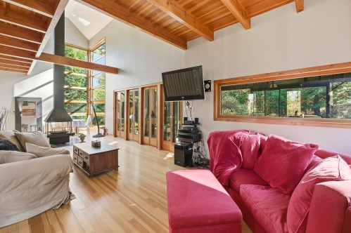 Living Room - 967 Côte St-Gabriel O., Saint-Sauveur, QC - Indoor Photo Showing Living Room