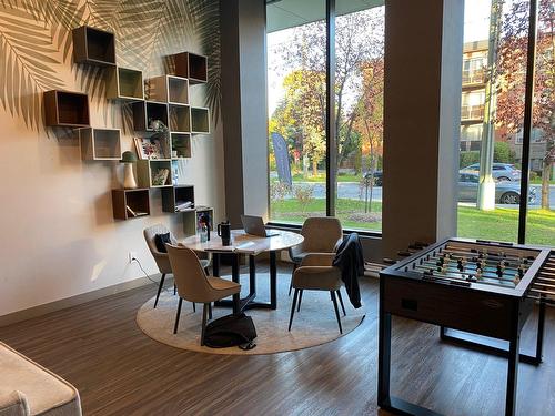 Playroom - 431-815 Av. Plymouth, Mont-Royal, QC - Indoor Photo Showing Dining Room