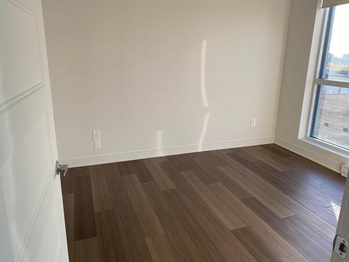 Primary bedroom - 431-815 Av. Plymouth, Mont-Royal, QC - Indoor Photo Showing Other Room