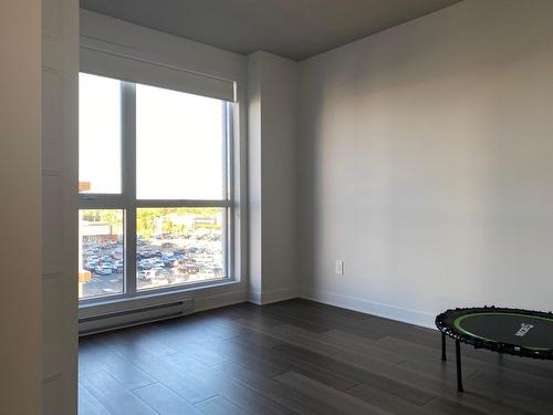 Bedroom - 431-815 Av. Plymouth, Mont-Royal, QC - Indoor Photo Showing Other Room
