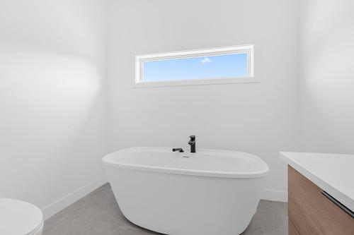 Salle de bains - Rue Gatineau, Québec (La Haute-Saint-Charles), QC 