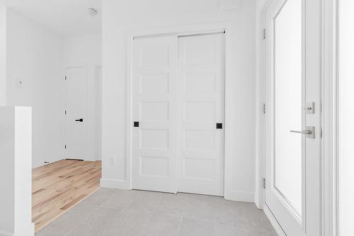 Hall d'entrée/Vestibule - Rue Gatineau, Québec (La Haute-Saint-Charles), QC 