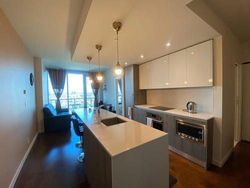 Kitchen - 1911-1450 Boul. René-Lévesque O., Montréal (Ville-Marie), QC - Indoor Photo Showing Kitchen