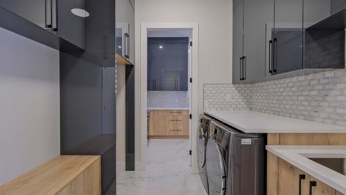 937 Royal Troon Lane, Kelowna, BC - Indoor