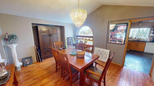 1312 20Th Street, Cranbrook, BC - Indoor Photo Showing Dining Room