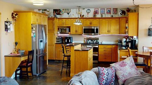 1312 20Th Street, Cranbrook, BC - Indoor Photo Showing Kitchen