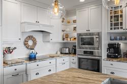 1546 Golden View Drive  West Kelowna, BC V4T 1Y7