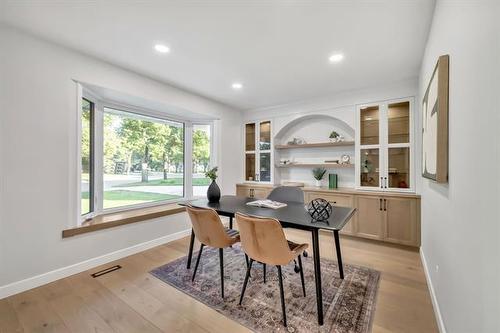 30 Aldershot Blvd, Winnipeg, MB 