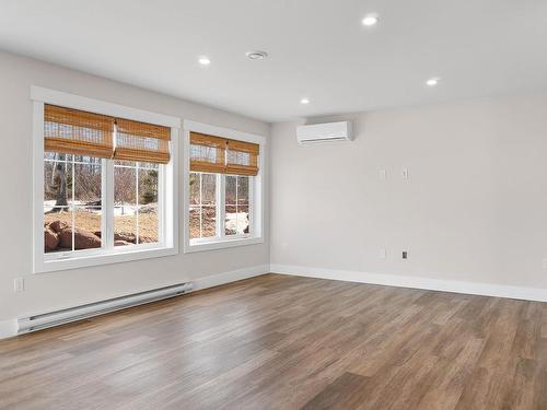 6 Balderston Court, Stratford, PE 