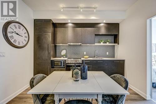 714 - 435 Richmond Street W, Toronto, ON - Indoor Photo Showing Dining Room