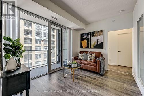 714 - 435 Richmond Street W, Toronto, ON - Indoor