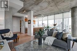 1305 - 318 KING STREET E  Toronto, ON M5A 1K6