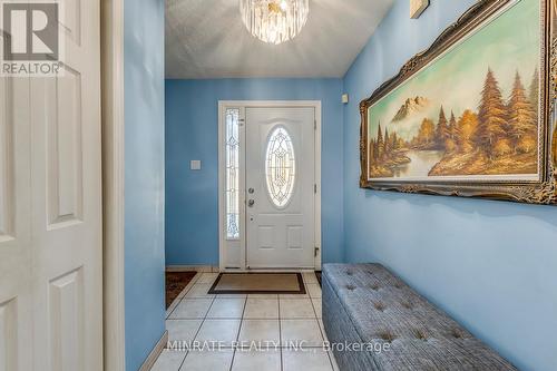 3346 Palmer Drive, Burlington, ON - Indoor Photo Showing Other Room