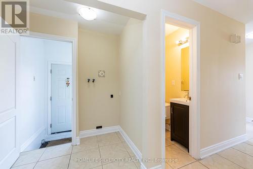 7258 Reindeer Drive, Mississauga, ON - Indoor Photo Showing Other Room