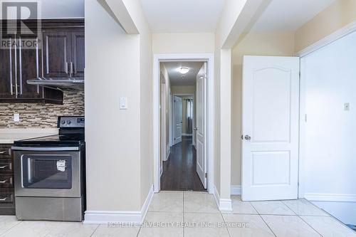 7258 Reindeer Drive, Mississauga, ON - Indoor