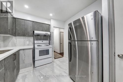 Main - 58 Gully Drive, Toronto, ON - Indoor Photo Showing Kitchen