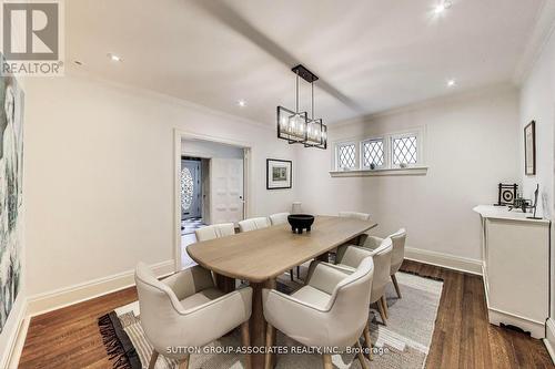 202 Forest Hill Road, Toronto, ON - Indoor Photo Showing Dining Room