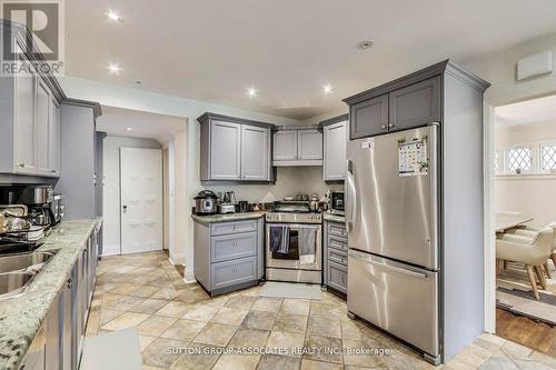 202 Forest Hill Road, Toronto, ON - Indoor Photo Showing Kitchen With Double Sink
