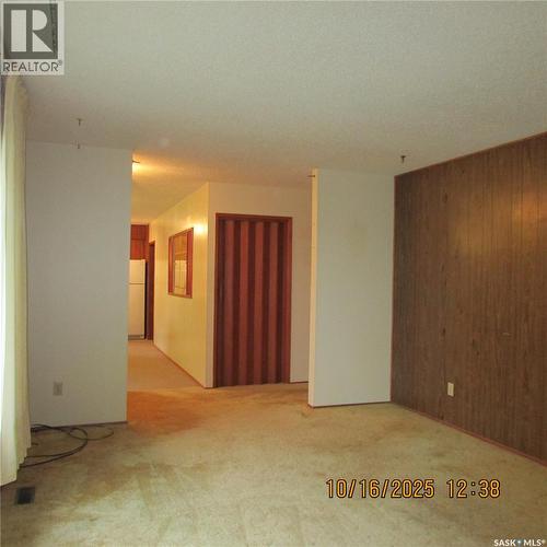 406 Chickney Avenue, Lemberg, SK - Indoor Photo Showing Other Room
