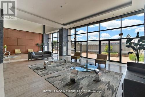 312 - 12 Woodstream Boulevard, Vaughan, ON - Indoor