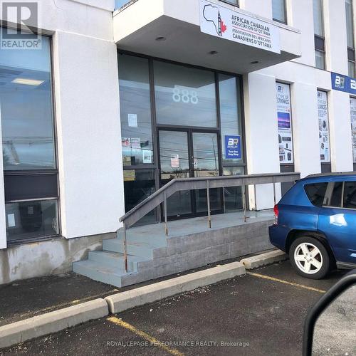 888 Belfast Road, Ottawa, ON 