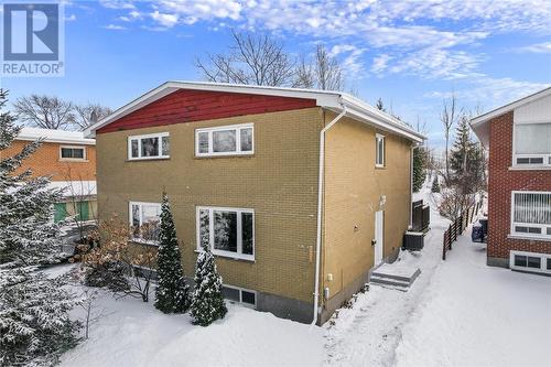 59 Kelsey Avenue  Sudbury, ON P3C 2X7