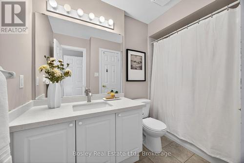 59 Cranberry Surf, Collingwood, ON - Indoor Photo Showing Bathroom