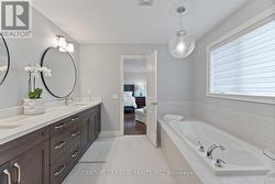 Master Ensuite Bathroom - 